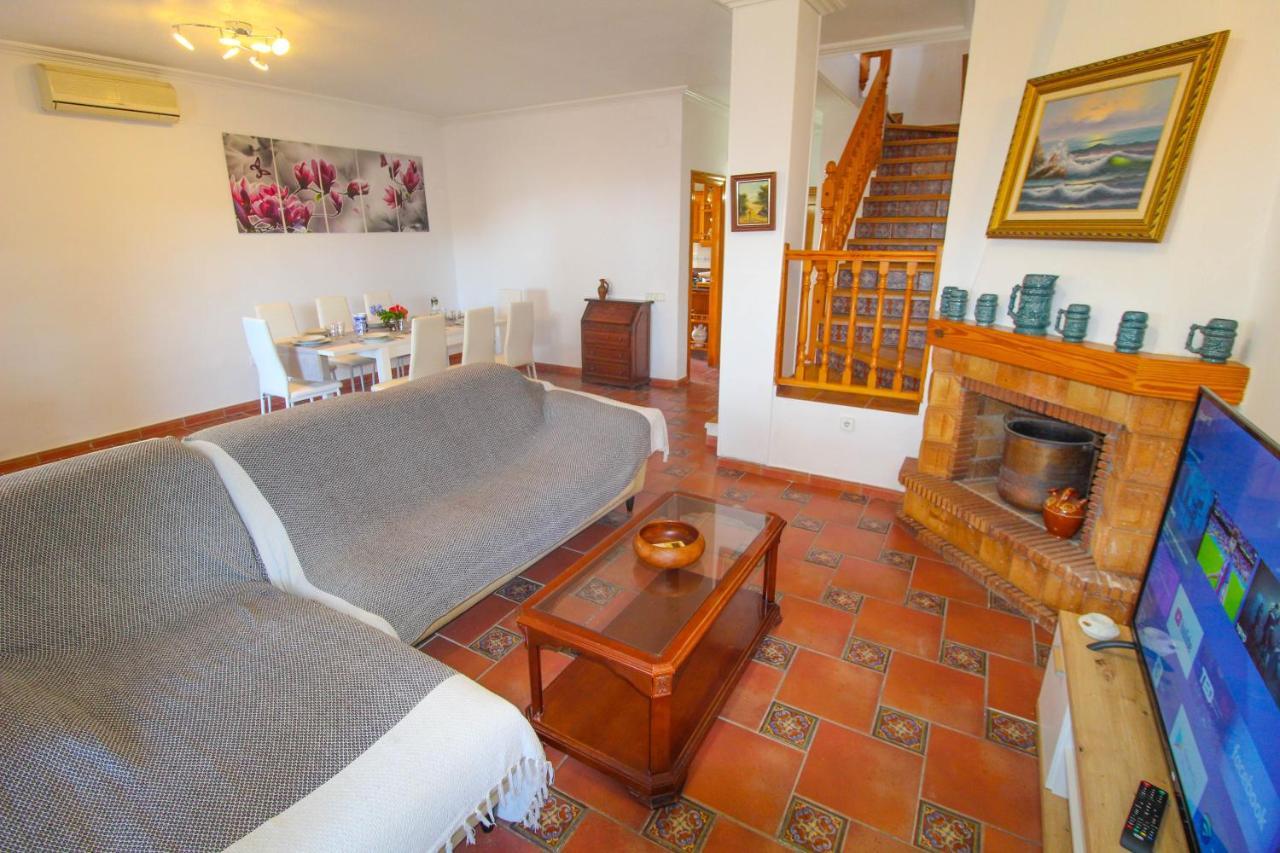 Great Villa, Sea Views, 20 Secs Walk To The Beach, Bbq, 9 People, 5 Mins Car From Alicante City Center, Sailing Club 3 Mins Walk Esterno foto