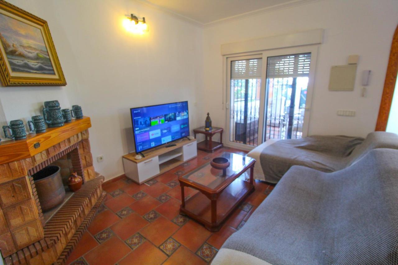 Great Villa, Sea Views, 20 Secs Walk To The Beach, Bbq, 9 People, 5 Mins Car From Alicante City Center, Sailing Club 3 Mins Walk Esterno foto
